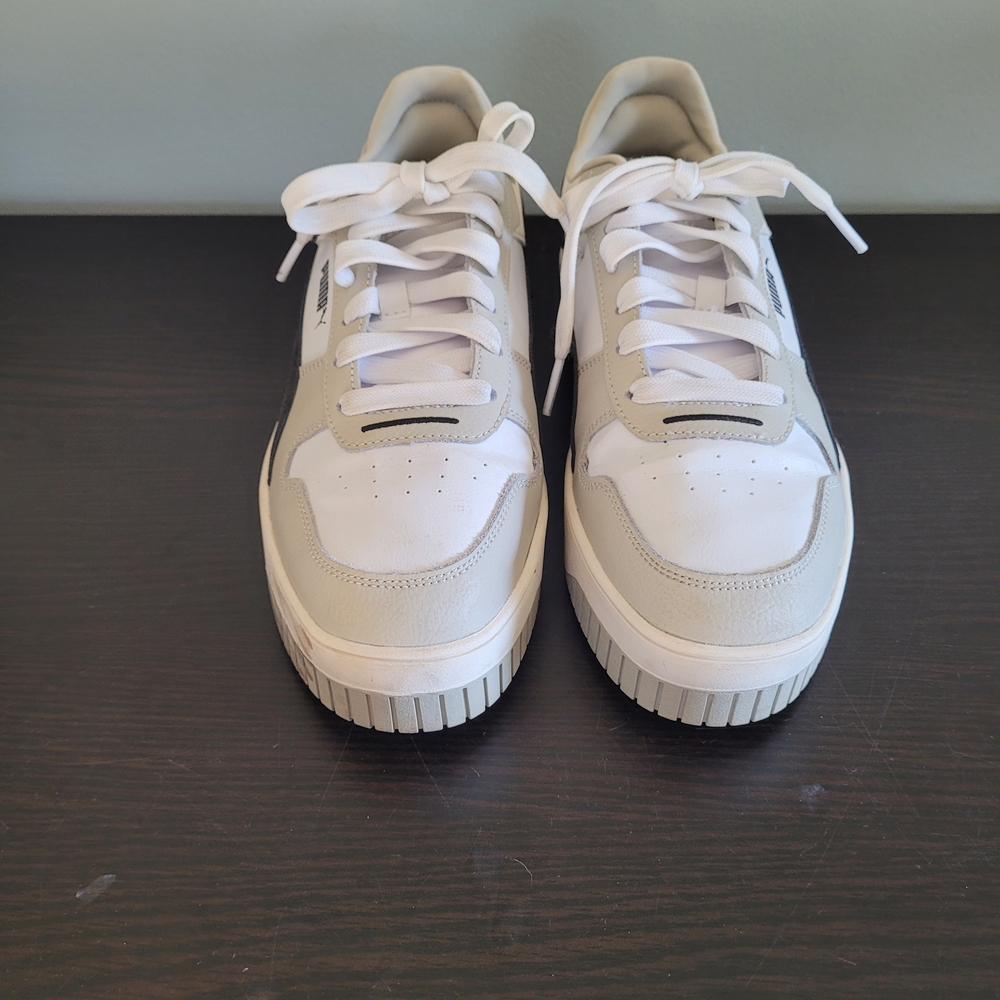 Puma Womens White and Cream Sneakers